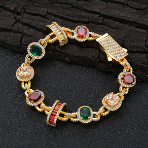 Cadena de Eslabones Unisex con Dijes de Latón Brillante y Elegante, Estilo Hiphop, con Circonitas Esmeralda Coloridas de 15mm, Engaste de Garra - Product Image 1