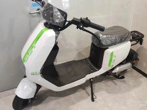 Motocicleta Eléctrica de Carretera con Potente Motor a Batería de Fábrica China 72v EEC 3000w Ciclomotor DOT - Product Image 6