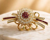 Broche en ruban de fleurs préservées de style européen, accessoire sur mesure pour banquets d'affaires qui dégage une présence imposante