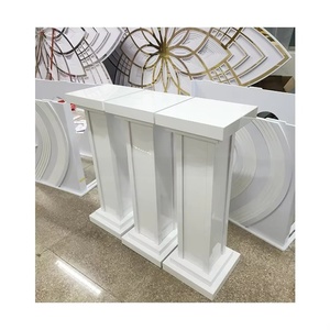 Piedestal en acrylique style colonne romaine minimaliste à prix abordable avec le meilleur prix pour la décoration de salle de mariage - Product Image 1