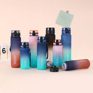 Bouteilles d'eau de salle de sport de <span class=keywords><strong>motivation</strong></span> sans BPA étanches avec infuseur à thé à couvercle rabattable vente en gros - Product Image 5