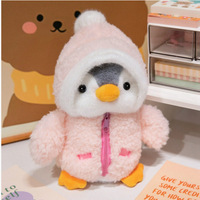 Peluche de Noël artisanale en forme de pingouin avec chapeau