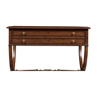 Table d'appoint en bois pour salon moderne avec finition naturelle et design minimaliste, apportant chaleur et simplicité à toute maison