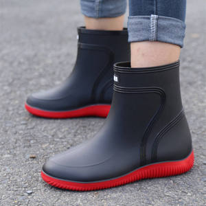 Moda Pvc stivali da lavoro pioggia impermeabili uomo pioggia scarpe di altezza media per gentiluomini - Product Image 2