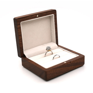 Caja de Almacenamiento de Joyas Rectangular Personalizada al por Mayor, Organizador de Anillos de Madera para Joyas, Caja de Joyería Vintage para el Hogar o Escritorio - Product Image 4