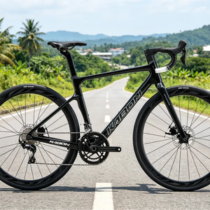 Vélo de route en carbone T800 à 22 vitesses, frein à disque Shimano <span class=keywords><strong>Ultegra</strong></span> <span class=keywords><strong>R8000</strong></span>, 700C, léger, vélo de course professionnel, vente chaude - Product Image 1