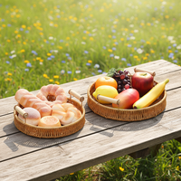 Panier d'organisation pour la maison de haute qualité, directement de l'usine, en plastique, en rotin, tissé à la main, plateau rond pour servir les fruits et le pain