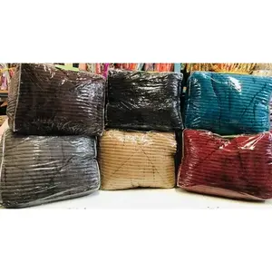 Manta Acolchada Riccomon Dlane Marrón para Cama Matrimonial, Uso en Todas las Estaciones - Product Image 4