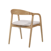 Chaise de salle à manger en bois massif de style nordique, nouvelle conception, vente en gros, vente chaude, meubles de salle à manger, restaurant, coussin en tissu, chaise Neva
