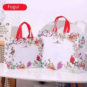 Recyclable, <b>Foldable</b> Non-woven Fabric Handbags and <b>Shopping</b> <b>Bags</b> - Product Image 3