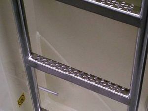 Nhôm/mạ kẽm chống trượt miệng cá sấu dày đục lỗ kim loại lưới/lối đi lưới không trượt cầu thang Tread - Product Image 2