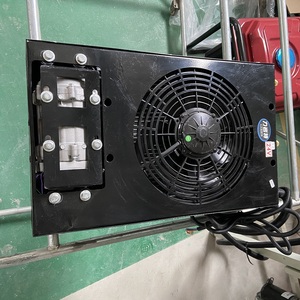 Climatiseur <span class=keywords><strong>de</strong></span> véhicule 12V/24V DC à prix direct usine, adapté aux camions, <span class=keywords><strong>camping</strong></span>-cars et caravanes - Product Image 3