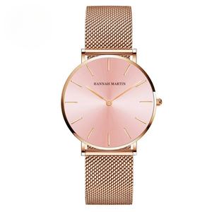 Montre à quartz pour femme OEM ODM avec bracelet en maille d'acier inoxydable, design minimaliste, étanche 3 ATM, grand cadran de 36 mm, pour usage quotidien et professionnel - Product Image 2