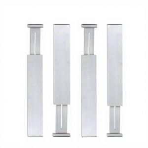 Organisateur de tiroir de cuisine réglable en bambou laqué Eco Go, séparateurs d'ustensiles extensibles pour commode et salon, vente en gros - Product Image 1