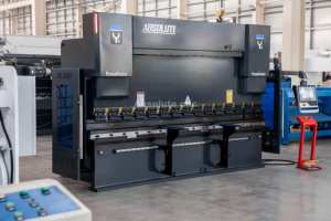 Prensa Plegadora CNC Totalmente Automática, Máquina Hidráulica para Doblar Chapa Metálica, Prensa Plegadora para Trabajar Metales, Solución de Control Sincronizado de 8 Ejes - Product Image 2