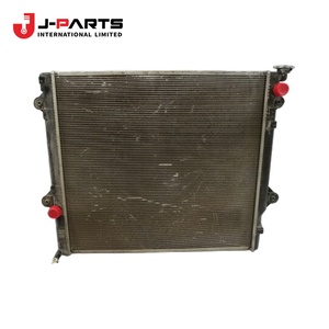 หม้อน้ำเครื่องยนต์สำหรับรถยนต์โตโยต้าไฮเอซ LH103 ปี 1993-1998 รุ่น 16400-54871 16400-54873 16400-54872 - Product Image 5