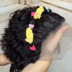 All'ingrosso <span class=keywords><strong>bambina</strong></span> Pre pizzicata 4*4 <span class=keywords><strong>parrucca</strong></span> trasparente con chiusura in pizzo capelli umani <span class=keywords><strong>parrucca</strong></span> riccia anteriore <span class=keywords><strong>per</strong></span> giovane donna - Product Image 2