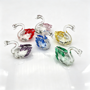 Ornement Cygne en Cristal Coloré Fait Main Écologique – <span class=keywords><strong>Figurine</strong></span> Décorative pour la Maison, Symbole d'Amour, Souvenir, Cadeau de Mariage - Product Image 2