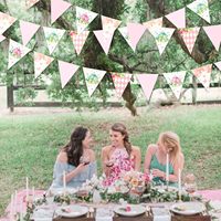 Décorations de fête du thé de printemps : Guirlande triangulaire en carton à motifs floraux, papillons, carreaux, rose et or, pour diverses occasions