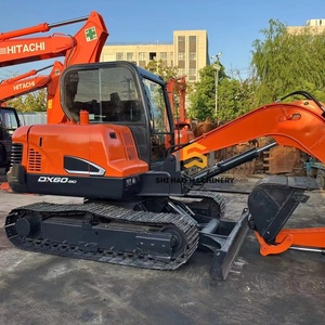 Excavatrice d'occasion Doosan DX60 2023, poids opérationnel 6 tonnes, mini format, machine d'occasion d'origine, 0-2000 heures, à vendre - Product Image 1