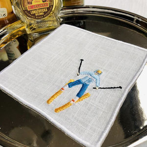 Diseño clásico de ojales blancos hecho a mano Vintage 100% servilletas de tela de lino patrón bordado desechable para estilo Retro - Product Image 4