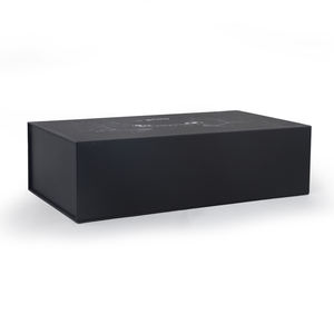 Boîte cadeau rigide à rabat magnétique en papier cartonné noir de luxe avec matériaux recyclés, gaufrage et revêtement UV, fabriquée au Vietnam - Product Image 4