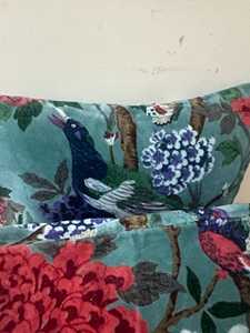 Fundas de Almohada de Terciopelo de Algodón de Lujo, Hechas a Mano y Decorativas, Transforma tu Hogar con la Opulenta Funda de Almohada de Textura Exquisita - Product Image 2