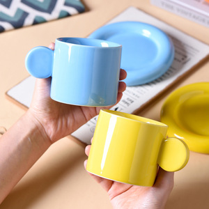 Set di Tazza da Caffè in Ceramica con Piattino e Manico a Sfera di Alta Qualità, Stile INS, Vendita Calda Lelyi - Product Image 3