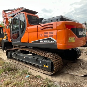 รถขุด DOOSAN DX225LCA มือสองคุณภาพดี ขายดี รถขุด DOOSAN DX225 225LC รถขุดไฮดรอลิกแบบตีนตะขาบ - Product Image 1