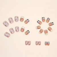 R743 Faux ongles à presser en gros avec embouts et colle pour des idées de design d'ongles professionnelles et élégantes