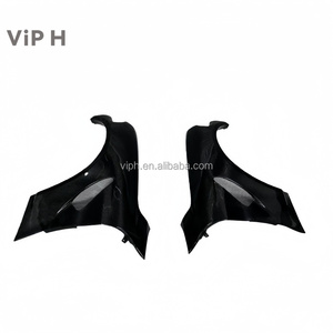 Parachoques y guardabarros de fibra de carbono Viph para <span class=keywords><strong>Alfa</strong></span> Romeo <span class=keywords><strong>Giulia</strong></span> <span class=keywords><strong>GTAm</strong></span> Style Retrofit/Upgrade-Screw-On Universal Fitment Black Paint - Product Image 4