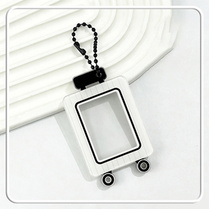 Wholesale <b>Plastic</b> One Inch Lightweight Cartoon Photo Frame Keychain Mini Card Frame Pendant <b>Storage</b> Keychain - Product Image 4
