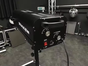 HUINENG Venta al por mayor LED Focus <span class=keywords><strong>Spot</strong></span> <span class=keywords><strong>Follow</strong></span> Light <span class=keywords><strong>200W</strong></span>/230W <span class=keywords><strong>5R</strong></span>/7R para concierto - Product Image 4