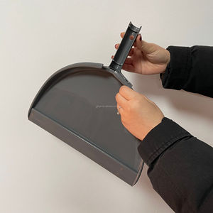 Qingle 2024 ensemble <span class=keywords><strong>balai</strong></span> <span class=keywords><strong>pliable</strong></span> et pelle à poussière avec poignée en acier à 3 sections pour intérieur et extérieur - Product Image 4