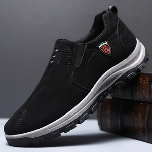 Comode Sneakers da uomo in pelle scamosciata Slip-On Fitness Walking Shoes modello ZM333 - Product Image 1