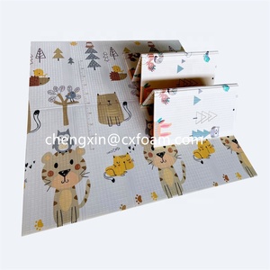 Tappetino da <span class=keywords><strong>Gioco</strong></span> Pieghevole a Doppia Faccia in <span class=keywords><strong>Schiuma</strong></span> XPE per Bambini, <span class=keywords><strong>Tappeto</strong></span> Educativo per Gattonare - Product Image 6