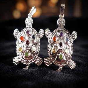 Générateurs d'énergie en pierre de cristal des sept chakras, pendentif plat hexagonal en métal plaqué argent antique, pour les praticiens de Reiki, unisexe - Product Image 2