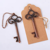 Llaveros de metal y aleación con abridor de botellas para boda, regalos de boda de plástico, logotipo personalizable para invitados
