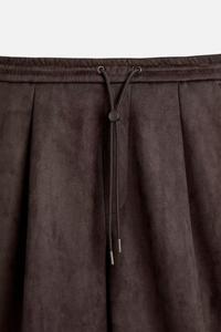 스웨이드 질감 패브릭 주름 디자인 캐주얼 바지 - Product Image 6