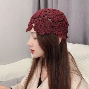 Bonnet en maille pour femmes, bonnet en <span class=keywords><strong>crochet</strong></span> fait à la main, bonnet décontracté, bonnet de mode, couvre-chef de nuit - Product Image 5