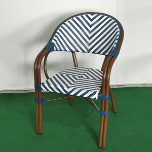 Silla de Comedor Apilable de Mimbre PE Ratán para Bistró con Aspecto de Bambú para Exteriores Estilo Francés Muebles de Jardín - Product Image 2