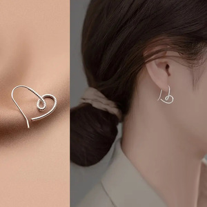 Orecchini a Cuore Irregolari per Donne, Accessori per Orecchie Semplici e alla Moda per Uso Quotidiano - Product Image 2