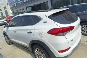 Auto Usado <span class=keywords><strong>Tucson</strong></span>, Bajo <span class=keywords><strong>Precio</strong></span>, <span class=keywords><strong>Hyundai</strong></span>, <span class=keywords><strong>Gasolina</strong></span>, 1.5, SUV, Tracción Delantera, 5 Asientos - Product Image 4