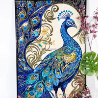 Foshan fournitures motif personnalisé coupe à la main verre Art Mural mur mosaïque carreaux paon oiseau pour bureau à domicile salon hôtel