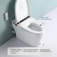 Cuvette de toilette intelligente japonaise moderne tout-en-un en céramique, autonettoyante automatique avec télécommande et commande vocale pour salle de bain