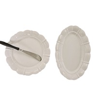 Assiette à dessert ovale en porcelaine rétro de luxe léger, sous glaçure, couleur unie, compatible micro-ondes, pour mariage et fêtes, haute valeur