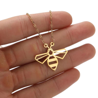 Collier ras du cou en acier inoxydable plaqué or 18 carats avec pendentif abeille creuse et breloque animale, bijoux pour femme, anniversaire, troisième anniversaire