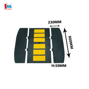 Caoutchouc Sécurité urbaine Automobile Ralentisseurs Meilleur <span class=keywords><strong>prix</strong></span> Empêcher les excès de vitesse dans les zones résidentielles - Product Image 1