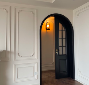 Moulures de plafond en bois massif modernes - Durables, écologiques, imperméables, anti-insectes pour hôtels, villas, décoration intérieure - Product Image 4