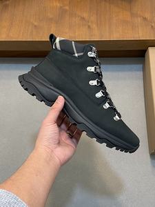 Chaussures de marche pour hommes en cuir de vachette à semelle épaisse de la série Moor de Burberries - Tendance de la mode, bout fermé, printemps, été, automne, hiver - Product Image 2